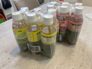 더그레잇티 콤부차 [매일유업] 더그레잇티 44kcal 콤부차 300ml *12개입 (오리지널 6개+베리리치 6개) — 4점을 준 리뷰어가 2023년 7월 올린 사용 사진