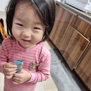 다나음 셀렌에 빠진 아연면역젤리 열대과일맛+사과맛 — 5점을 준 리뷰어가 2023년 1월 올린 사용 사진