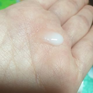 약손명가코스메틱 에오스보떼 아쿠아 모이스처라이징 워터 크림 — 5점을 준 리뷰어가 2022년 1월 올린 사용 사진