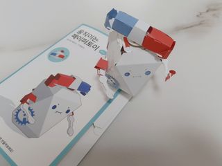 움직이는 종이로봇 - 로빗 로얄버전 움직이는 종이 로봇 - 로빗 — 3점을 준 리뷰어가 2020년 12월 올린 사용 사진