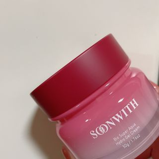 SOONWITH 바이오 수퍼 아쿠아 하이드로 젤 크림 — 5점을 준 리뷰어가 2021년 4월 올린 사용 사진