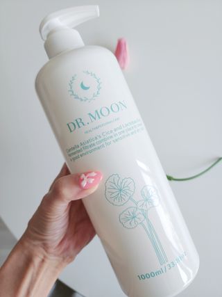 [닥터문] 센텔라 시카케어 화이트머스크 바디워시 1000ml — 5점을 준 리뷰어가 2023년 6월 올린 사용 사진