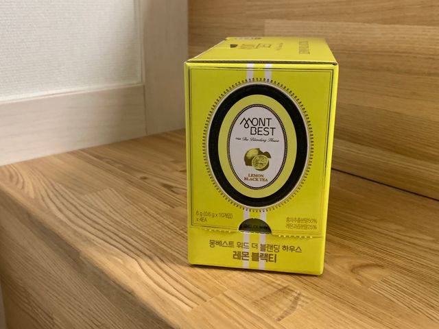 몽베스트 위드더 블랜딩 하우스 _레몬 블랙티 리뷰 사진