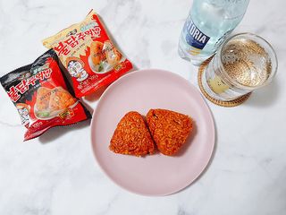삼양냉동 [삼양] 불닭참치마요구운주먹밥+불닭볶음김치구운주먹밥 2세트구성 — 4점을 준 리뷰어가 2021년 2월 올린 사용 사진