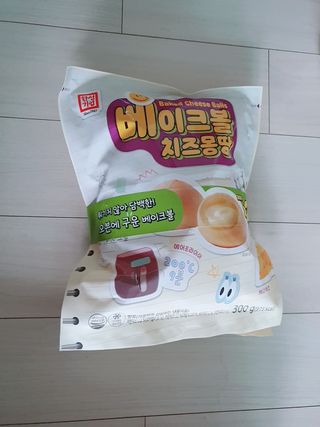 한성기업 베이크볼 치즈몽땅 300g x 2봉 — 4.5점을 준 리뷰어가 2021년 9월 올린 사용 사진