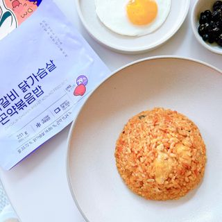 [푸딩팩토리] 요잇조잇 닭갈비 닭가슴살/김치 닭가슴살 곤약볶음밥 2종 (김치볶음밥 2개 닭갈비 볶음밥 1개) — 5점을 준 리뷰어가 2022년 7월 올린 사용 사진