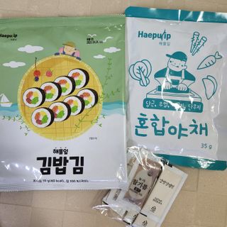 해풀잎 누구나 김밥*1ea [(혼합야채 35g *1ea,  김밥김 (5g, 5ea),  양념간장 (6g, 5ea), 참기름(5g, 2ea)] — 5점을 준 리뷰어가 2022년 7월 올린 사용 사진