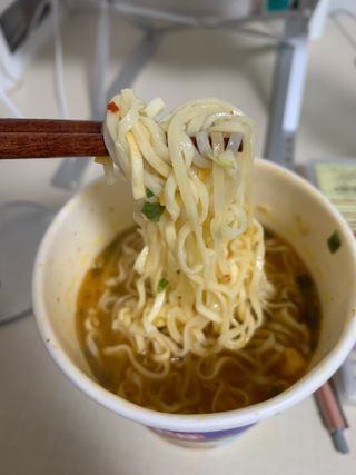NISSIN 닛신 컵누들  4종 - 씨푸드오리지날, 씨푸드 스파이시, 씨푸드 커리, 씨푸드 XO소스 — 5점을 준 리뷰어가 2022년 1월 올린 사용 사진