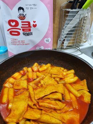 응큼떡볶이 — 5점을 준 리뷰어가 2021년 3월 올린 사용 사진