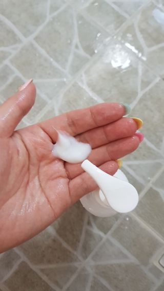 어코어 데미지케어 컨디셔너 — 5점을 준 리뷰어가 2021년 2월 올린 사용 사진