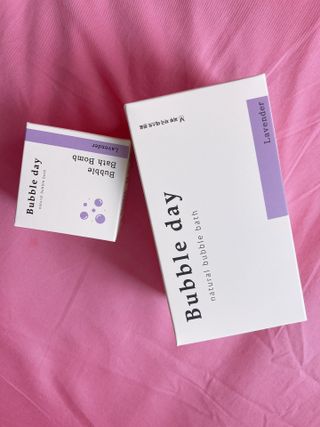 버블데이 아로마/과일 거품 입욕제 — 4점을 준 리뷰어가 2021년 7월 올린 사용 사진