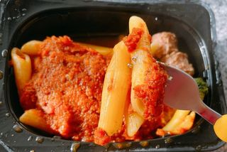브라잇벨리 3분비건요리, 플랜트볼 토마토 파스타 2인분 — 5점을 준 리뷰어가 2022년 7월 올린 사용 사진