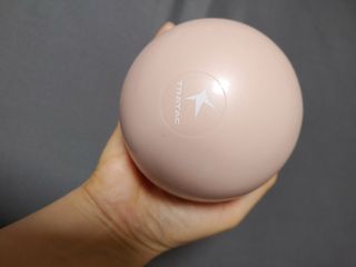 트라택 쿠셔닝 웨이트볼 0.5kg + 1kg SET — 5점을 준 리뷰어가 2022년 6월 올린 사용 사진