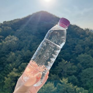 몽베스트 [MONTBEST]위드어스 500mL 20병 — 5점을 준 리뷰어가 2022년 6월 올린 사용 사진