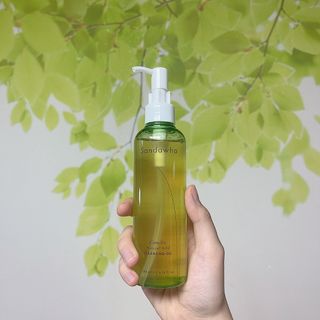 스킨큐어 산다화 순한 클렌징 동백 오일 200ml — 5점을 준 리뷰어가 2023년 4월 올린 사용 사진