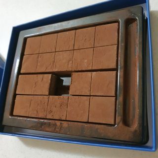 연말/새해선물 요즘 트렌드 오트밀크 생초콜릿 호불호 없는 카카올라 Bast 밀크생초콜릿 — 5점을 준 리뷰어가 2021년 10월 올린 사용 사진