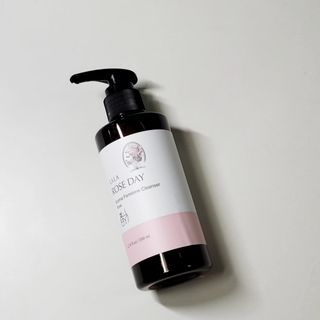 라라로즈데이 시즌2 여성청결제 200ml 아로마 페미민 클렌저, 독일더마인증 — 5점을 준 리뷰어가 2021년 9월 올린 사용 사진