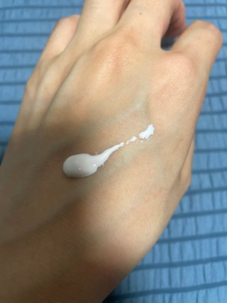 [오띠] SET_더마 컨트롤 선 크림( SPF50+ PA++++) & 100 마스크팩 x  4매 (수분/탄력/광채/장벽) — 4점을 준 리뷰어가 2022년 6월 올린 사용 사진