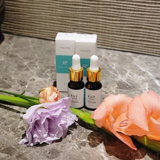랑팡 EGF+FGF 10ppm 리포좀 앰플 원액 10ml — 5점을 준 리뷰어가 2021년 12월 올린 사용 사진