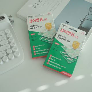 [큐어반H 스팟] 자외선 99프로 차단되는 스틱타입 스팟밴드(1팩 / 66매입) — 5점을 준 리뷰어가 2022년 11월 올린 사용 사진