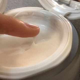 세렌디뷰티 라블룸 너리싱 리페어 크림 — 4.5점을 준 리뷰어가 2021년 3월 올린 사용 사진