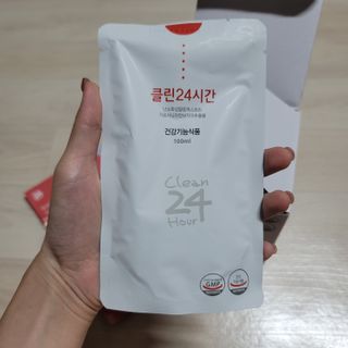 클린24시간 1BOX(5포) + 전용보틀(500ml) — 5점을 준 리뷰어가 2023년 8월 올린 사용 사진