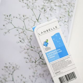 랑벨 수퍼내츄럴 아쿠아 수딩 크림 100ml — 5점을 준 리뷰어가 2022년 5월 올린 사용 사진