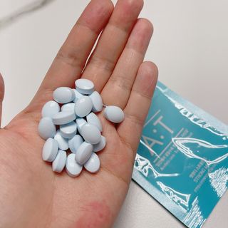 입 냄새 완화에 도움을 주는 에티켓 캔디 앳캔디 스트롱민트 — 5점을 준 리뷰어가 2021년 2월 올린 사용 사진