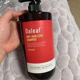 달리프 진저 베러 퍼퓸 탈모 완화 샴푸 1000ml 향 3종 — 4점을 준 리뷰어가 2021년 2월 올린 사용 사진