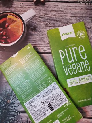 당류2g 자일리톨로 단맛을낸 슈카 퓨어비건 무설탕초콜릿 Xucker vegan 2개입 — 5점을 준 리뷰어가 2021년 4월 올린 사용 사진