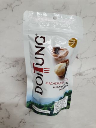 도이퉁 마카다미아 넛 90g  로얄 마카넛 오리지널 쏠트 허니 — 5점을 준 리뷰어가 2021년 9월 올린 사용 사진