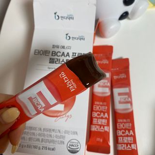 [인디닥터] 타이탄 BCAA 프로틴 젤리스틱 — 5점을 준 리뷰어가 2022년 5월 올린 사용 사진