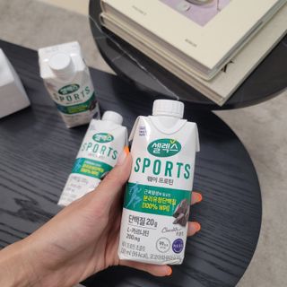 셀렉스스포츠 셀렉스 스포츠 웨이 프로틴 초콜릿 _ 330ml x 12팩 — 5점을 준 리뷰어가 2021년 3월 올린 사용 사진