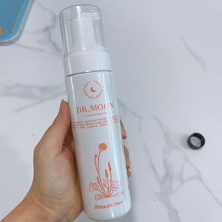 MF프리 [닥터문] 유산균 락토케어 질경초 여성청결제 200ml (폼타입) — 4점을 준 리뷰어가 2022년 7월 올린 사용 사진