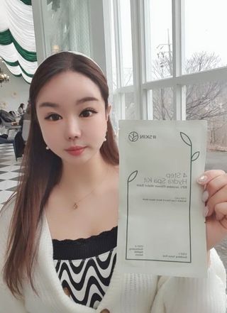태그스킨 4스텝 주름개선 피부미백 영양 마스크팩 3개 세트(최신버전) — 5점을 준 리뷰어가 2022년 3월 올린 사용 사진