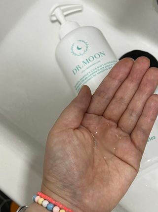 [닥터문] 센텔라 시카케어 화이트머스크 바디워시 1000ml — 4.5점을 준 리뷰어가 2024년 8월 올린 사용 사진
