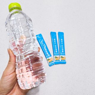참앤들황토농원 7가지 맛! 탄산 톡톡! 스파클링! 데이앤 콤부차 7종 10포 1박스씩 ★총 7박스★ — 5점을 준 리뷰어가 2023년 2월 올린 사용 사진
