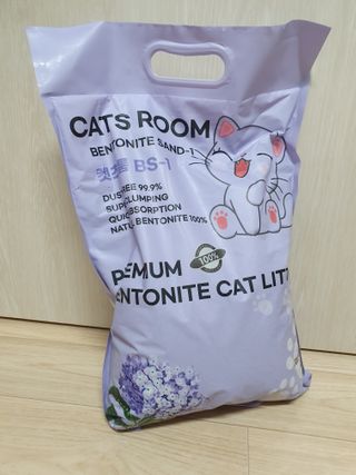 겟플렉스 켓플렉스 캣츠룸BS-1 고양이모래 4kg — 5점을 준 리뷰어가 2021년 1월 올린 사용 사진