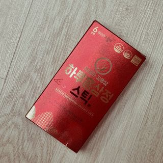 힘내라김홍삼 하루홍삼정스틱 10g x 10포 — 5점을 준 리뷰어가 2021년 3월 올린 사용 사진