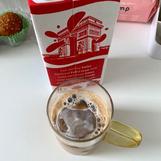 락티노브 프랑스에서 온 프리미엄 우유 래드바쉬 멸균우유 1L x 4개 — 5점을 준 리뷰어가 2022년 4월 올린 사용 사진