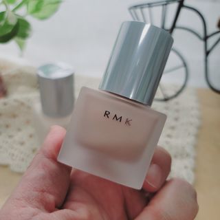 [RMK] 메이크업 베이스 + 리퀴드 파운데이션 — 5점을 준 리뷰어가 2021년 3월 올린 사용 사진