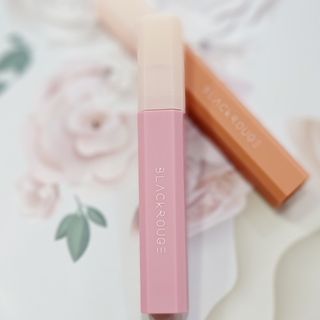 [블랙루즈]하프앤하프틴트 10종 中 택1+랜덤1 — 5점을 준 리뷰어가 2021년 2월 올린 사용 사진