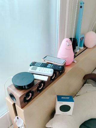 아카라 집 밖에서도 집 안을 돌봐주는 스마트 리모컨 — 4.5점을 준 리뷰어가 2022년 6월 올린 사용 사진