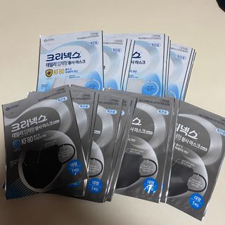 나무드 [유한킴벌리] 크리넥스 KF80 데일리 마스크 화이트 대형 블랙 10개 + 대형 화이트 10개 — 5점을 준 리뷰어가 2021년 10월 올린 사용 사진