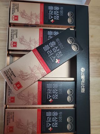 서울약사신협_투데이홍삼정플러스스틱_10g x 60포 — 5점을 준 리뷰어가 2021년 7월 올린 사용 사진