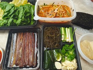 마라도푸드 포항 구룡포 햇 과메기 야채세트 마라도회식당 꽁치 — 5점을 준 리뷰어가 2023년 11월 올린 사용 사진