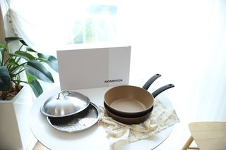 모멘토 마론 프라이팬 26cm 3종 (26cm팬/26cm웍팬/호환 스티머+돔뚜껑) — 5점을 준 리뷰어가 2022년 9월 올린 사용 사진