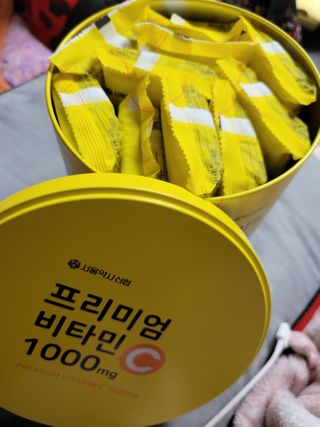 서울약사신협 프리미엄비타민C1000_2.5G x 100포 — 5점을 준 리뷰어가 2021년 1월 올린 사용 사진