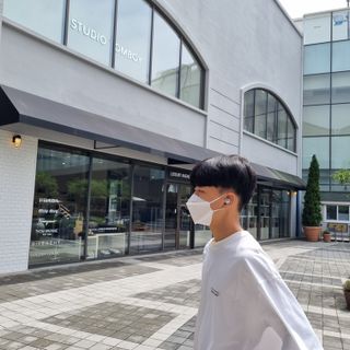 케이파이 항균 마스크 [케이파이] 항균 마스크 60매입 (개별 포장) 숨쉬기 편하여, 야외에서 운동할 때 사용이 편합니다. — 5점을 준 리뷰어가 2022년 7월 올린 사용 사진