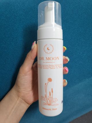 MF프리 [닥터문] 유산균 락토케어 질경초 여성청결제 200ml (폼타입) — 5점을 준 리뷰어가 2022년 7월 올린 사용 사진